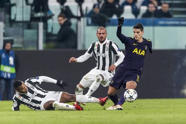 Erik Manuel Lamela of Tottenham Hotspur F.C. and Stefano Sturaro of Juventus and Alex Sandro Lobo Silva of Juventus during the Italian Uefa Champions League Round of 16 First leg match between Juventus 2-2 Tottenham Hotspur at Allianz Stadium on February 13, 2018 in Torino, Germany. Noxthirdxpartyxsales  (72087044)