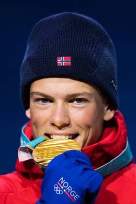 180214 Johannes Hosflot Klaebo of Norway Gold celebrates at the medal ceremony for the Men s Cross Country Sprint during day five of the 2018 Winter Olympics on February 14 2018 in Pyeongchang Photo Carl Sandin BILDBYRAN code CS 57999 292  Copyright: CARLxSANDIN BB180214CS097
