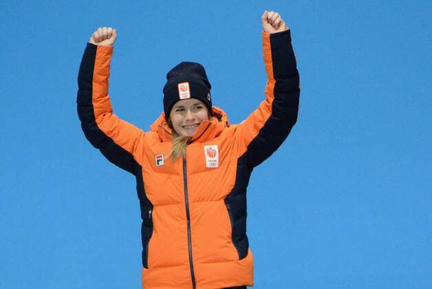 February 14, 2018 - Pyeongchang, South Korea - YARA VAN KERKHOF of the Netherlands reacts before receiving the silver medal for the Ladies Short Track 500m skating event in the PyeongChang Olympic Games Olympische Spiele Olympia OS PyeongChang 18: Short Track Speed skating Eisschnelllauf Women - ZUMAl132 20180214_zap_l132_026 Copyright: xChristopherxLevyx