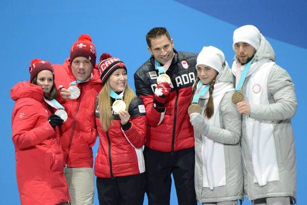 February 14, 2018 - Pyeongchang, South Korea - JENNY PERRET AND MARTIN RIOS of Sweden (left) , KAITLYN LAWES and JOHN MORRIS of Canada (center) and ANASTASIA BRYZGALOVA and ALEXSANDR KRUSHELNITEKII of Russia (right) with their medals from the Mixed Doubles curling event in the PyeongChang Olympic Games Olympische Spiele Olympia OS PyeongChang 18: Curling Mixed Doubles - ZUMAl132 20180214_zap_l132_108 Copyright: xChristopherxLevyx