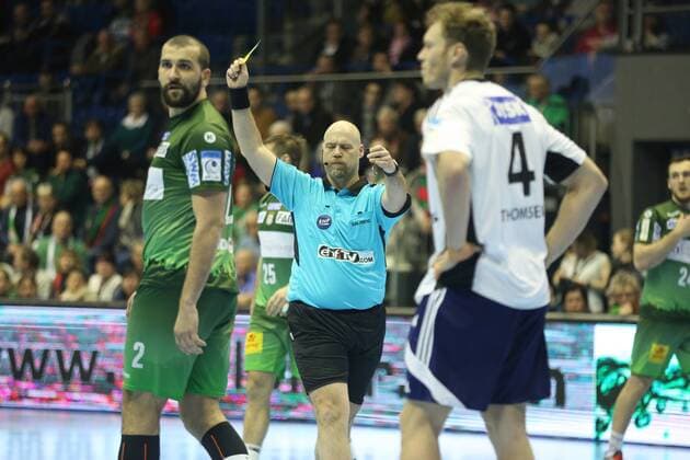14 02 xcsx 2018 handball EHF Cup SC Magdeburg Bjerringbro Silkeborg of emspor v l Klaus Lundsby Thomsen Bjerringbro Silkeborg gets yellow card yellow card Magdeburg
