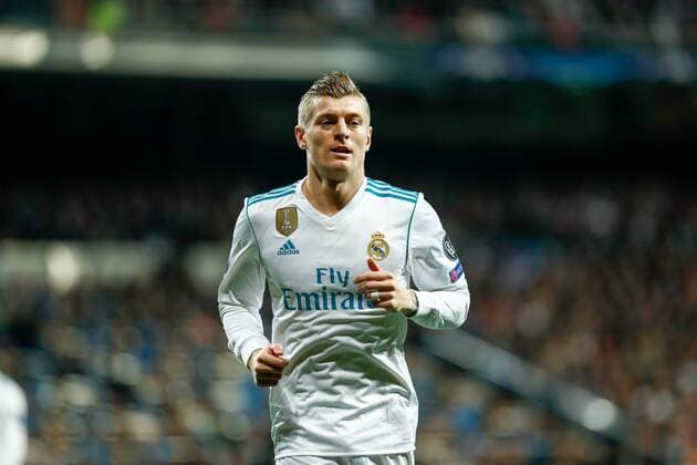 Toni Kroos of Real Madrid during the Chambions League match played on Santiago Bernabeu Stadium between Real Madrid and PSG Paris Saint Germain, Feb 14th 2018. Photo: Oscar J. Barroso AFP7  xOscarxJ.xBarrosox xAFP7x xRealxMadridxvxPSG,xChampionsxLeague,xSpain,xFebx14thx2018x