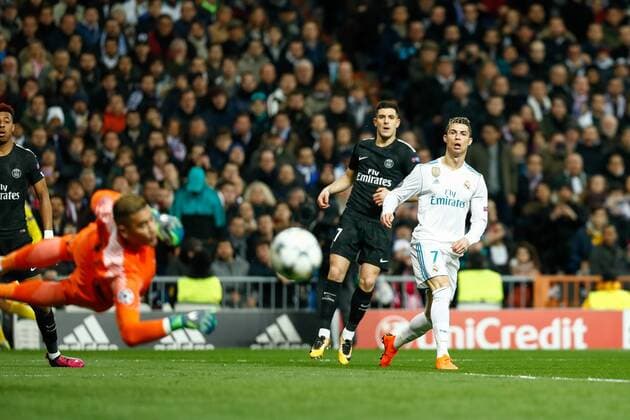 Cristiano Ronaldo of Real Madrid during the Chambions League match played on Santiago Bernabeu Stadium between Real Madrid and PSG Paris Saint Germain, Feb 14th 2018. Photo: Oscar J. Barroso AFP7  xOscarxJ.xBarrosox xAFP7x xRealxMadridxvxPSG,xChampionsxLeague,xSpain,xFebx14thx2018x
