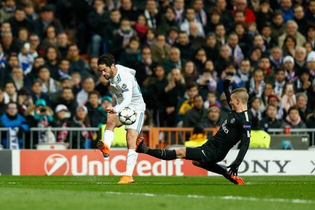 Bilder des Tages - Sport Isco of Real Madrid during the Chambions League match played on Santiago Bernabeu Stadium between Real Madrid and PSG Paris Saint Germain, Feb 14th 2018. Photo: Oscar J. Barroso AFP7  xOscarxJ.xBarrosox xAFP7x xRealxMadridxvxPSG,xChampionsxLeague,xSpain,xFebx14thx2018x