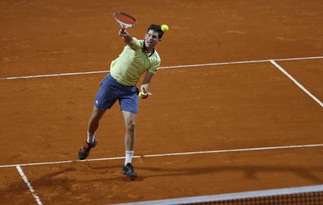 Austrian tennis player Dominic Thiem returns a ball against Argentinian Horacio Zeballos during a game of Argentina Tennis Open s round of 16 in Buenos Aires, Argentina, 14 February 2018. Argentina Tennis Open !ACHTUNG: NUR REDAKTIONELLE NUTZUNG!  Copyright: xDavidxFernandezx BAS01 20180215-636542600312763997