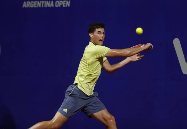 Austrian tennis player Dominic Thiem returns a ball against Argentinian Horacio Zeballos during a game of Argentina Tennis Open s round of 16 in Buenos Aires, Argentina, 14 February 2018. Argentina Tennis Open !ACHTUNG: NUR REDAKTIONELLE NUTZUNG!  Copyright: xDavidxFernandezx BAS01 20180215-636542600361436309