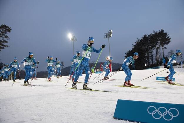 allgemein, Feature, Randmotiv, Vorlaeufer, Pulk, Laeuferfeld auf der Langlauf-Strecke, Nordische Kombination der Maenner, Nordic Combined - Ind. Gund. NH 10km, Cross-Country am 14.02.2018, Alpensia Cross-Country Skiing Centre Olympische Winterspiele 2018, vom 09.02. - 25.02.2018 in PyeongChang Suedkorea. *** General feature edge motif precursor Pulk runner field on the cross-country skiing Nordic combined of men Nordic combined IND Gund NH route 10 km cross country on 14 02 2018 Alpensia cross country skiing centre at the Winter Olympics 2018 from 09 02 25 02 in PyeongChang 2018 South Korea