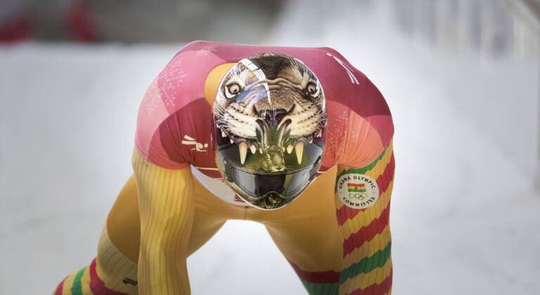 Olympia-Bilder des Tages - SPORT 15th February 2018, Pyeongchang, South Korea; 2018 Winter Olympic Games Olympische Spiele Olympia OS Day 6; Olympic Sliding Centre; Akwasi Frimpong (GHA) at the finish after completing Heat 2 of the Mens Skeleton  ActionPlus11987378
