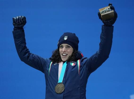 PyeongChang 2018, Ski Alpin, Riesenslalom der Damen, Siegerehrung Bronze medalist Italy s Federica Brignone celebrates during the medal ceremony for the Ladies Giant Slalom during the Pyeongchang 2018 Winter Olympics in Pyeongchang, South Korea, on February 15, 2018.  OLY20180215356 KEVINxDIETSCH
