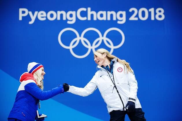 180215 Ragnhild Mowinckel of Norway silver and Mikaela Shiffrin of United States gold celebrate at a Medal Ceremony for Women s Giant Slalom during day six of the 2018 Winter Olympics on February 15 2018 in Pyeongchang Photo Joel Marklund BILDBYRAN code JM 87625  Copyright: JOELxMARKLUND BB180215JM155