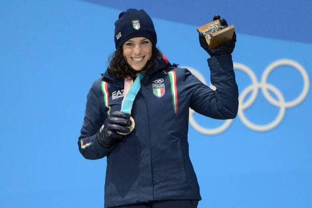 PyeongChang 2018, Ski Alpin, Riesenslalom der Damen, Siegerehrung February 15, 2018 - Pyeongchang, South Korea - FREDERICA BRIGNONE of Italy with her bronze medal from the Ladies Giant Slalom event in the PyeongChang Olympic Games Olympische Spiele Olympia OS PyeongChang 18: Alpine Skiing Women - ZUMAl132 20180215_zap_l132_055 Copyright: xChristopherxLevyx