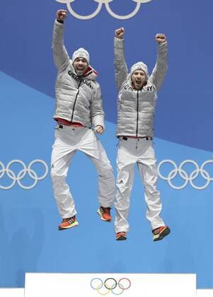 (180216) -- PYEONGCHANG, Feb. 16, 2018 -- Champion Tobias Wendl (L) and Tobias Arlt from Germany celebrate during medal ceremony of men s doubles event of luge at 2018 PyeongChang Winter Olympic Games Olympische Spiele Olympia OS at Medal Plaza, PyeongChang, South Korea, Feb. 16, 2018. Bai Xufei) (SP)OLY-SOUTH KOREA-PYEONGCHANG-LUGE-MEN S DOUBLES-MEDAL CEREMONY BaixXuefei 