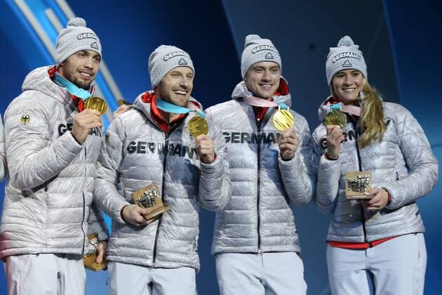OLYMPICS - 2018 Winter Olympics PYEONGCHANG,SOUTH KOREA,16.FEB.18 - OLYMPICS,LUGE - Olympic Winter games Winterspiele Spiele Summer games PyeongChang 2018, Medals Plaza, team relay, award ceremony. Image shows Natalie Geisenberger, Johannes Ludwig, Tobias Wendl and Tobias Arlt (GER). GEPAxpictures xMathiasxMandl