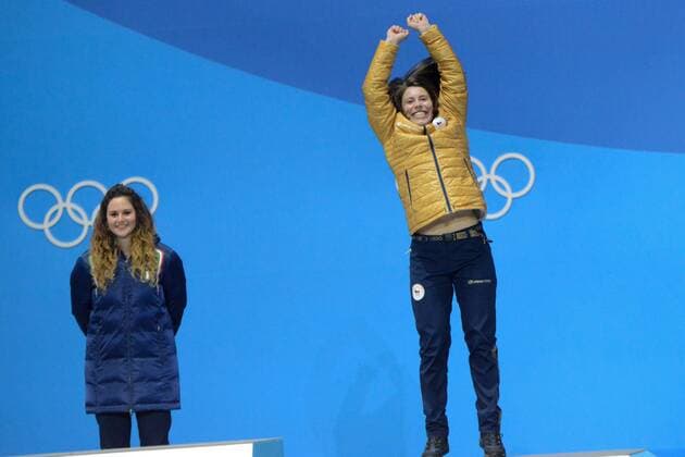 February 16, 2018 - Pyeongchang, South Korea - EVA SAMKOVA of the Czech Republic celebrates getting the bronze medal in the Ladies Snowboard Cross event in the PyeongChang Olympic Games Olympische Spiele Olympia OS Pyeongchang 18: Medal Winners - ZUMAl132 20180216_zap_l132_057 Copyright: xChristopherxLevyx