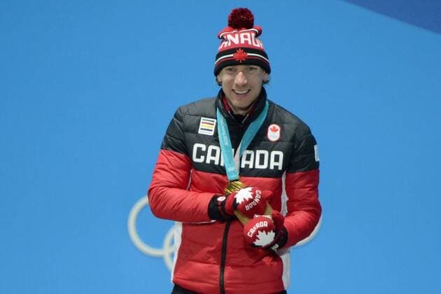 February 16, 2018 - Pyeongchang, South Korea - TED-JAN BLOEMEN of Canada celebrates getting the gold medal in the men s 10000m Speed skating Eisschnelllauf event in the PyeongChang Olympic Games Olympische Spiele Olympia OS Pyeongchang 18: Medal Winners - ZUMAl132 20180216_zap_l132_132 Copyright: xChristopherxLevyx