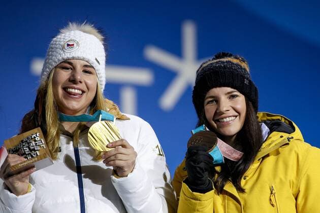OLYMPICS - 2018 Winter Olympics PYEONGCHANG,SOUTH KOREA,17.FEB.18 - OLYMPICS, ALPINE SKIING - Olympic Winter games Winterspiele Spiele Summer games PyeongChang 2018, Medals Plaza, Super G, ladies, award ceremony. Image shows Ester Ledecka (CZE) and Tina Weirather (LIE). Keywords: medals. GEPAxpictures xMaticxKlansek