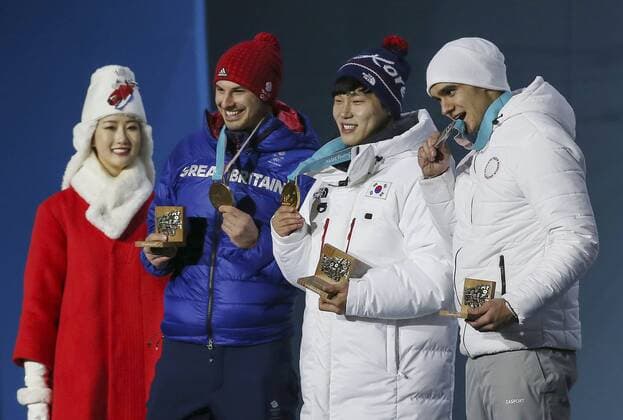 February 16, 2018 - Pyeongchang, GANGWON, SOUTH KOREA - Feb 16, 2018-Pyeongchang, South Korea-DOM PARSONS of Great Britain, YUN SUNGBIN of Korea, NIKITA TREGUBOV of Russia with their medals from the Men s Skeleton event in the PyeongChang Olympic Games Olympische Spiele Olympia OS Olympic Skeleton Medal Ceremony - ZUMAr168 20180216_zap_r168_077 Copyright: xRyuxSeung-Ilx
