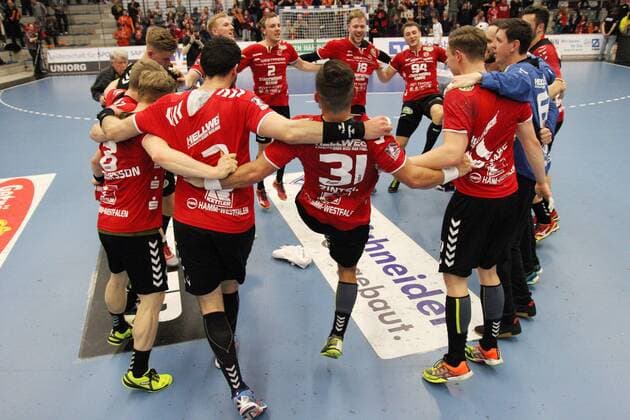 Victory cheers ASV Hamm Westphalia ASV Hamm Westphalia vs DJK Rimpar wolves 2 handball Bundesliga 17 02 2018 Hamm Copyright: xEIBNER JanxStrohdiekx EP_JSK