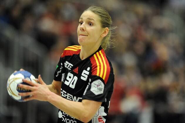 Bogna Sobiech HSG Bensheim Auerbach handball 1 Bundesliga women HSG bad Wildungen vipers vs HSG Bensheim Auerbach 17 02 2018 bad Wildungen Copyright: xEIBNER RolandxSippelx EP_RSL