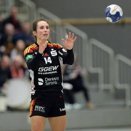 Sanne Hoekstra HSG Bensheim Auerbach handball 1 Bundesliga women HSG bad Wildungen vipers vs HSG Bensheim Auerbach 17 02 2018 bad Wildungen Copyright: xEIBNER RolandxSippelx EP_RSL