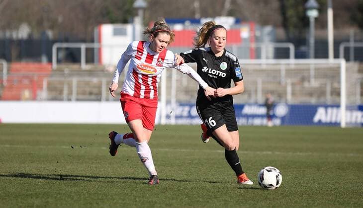 18 02 2018 xcex Germany Cologne football women s football Alliance women Bundesliga season 2017 2018 1 FC Cologne 1 FFC Frankfurt Karoline Kohr Cologne against Janina Hechler Frankfurt