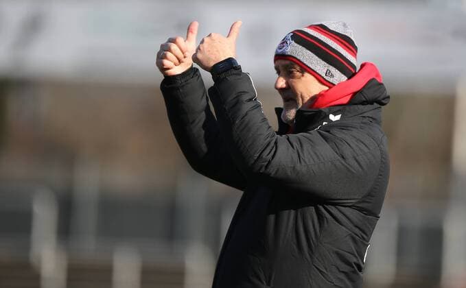 18 02 2018 xcex Germany Cologne football women s football Alliance women Bundesliga season 2017 2018 1 FC Cologne 1 FFC Frankfurt coach Willi Breuer Cologne on the sidelines satisfied