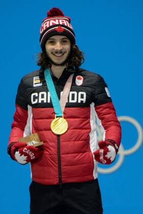 February 18, 2018 - Pyeongchang, South Korea - SAMUEL GIRARD of Canada celebrates getting the gold medal in the Men s 1000m short track Speed skating Eisschnelllauf event in the PyeongChang Olympic Games Olympische Spiele Olympia OS Pyeongchang 18: Medal Winners - ZUMAl132 20180218_zap_l132_057 Copyright: xChristopherxLevyx
