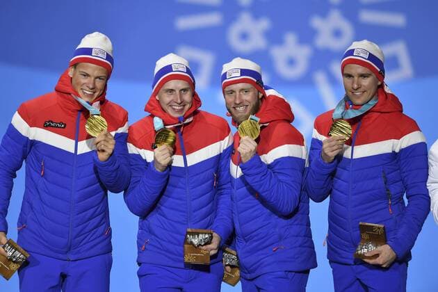 Team Norway NOR Martin Johnsrud SUNDBY Johannes Hoesflot KLAEBO Simen Hegstad KRUEGER and Didrik TOENSETH NOR 1 place Olympic winner winner winner Jubilee joy cheers emotion enthusiasm cheer cheers cross country skiing men s 4 x 10km relay cross-country skiing 4 x 10 km relay the men victory ceremony PyeongChang Olympic medals Plaza ceremony on 18 02 2018 Winter Olympics 2018 from 09 02 25 02 2018 in PyeongChang Korea Â