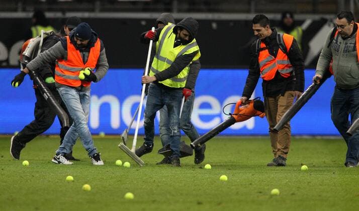 Football 1 Bundesliga Eintracht Frankfurt RB Leipzig 23 match day on 19 02 2018 in the Commerzbank Arena Frankfurt xmdx eintracht fans fire to start of the second half to play streamers and tennis balls on the field of play Eintracht Frankfurt RB Leipzig