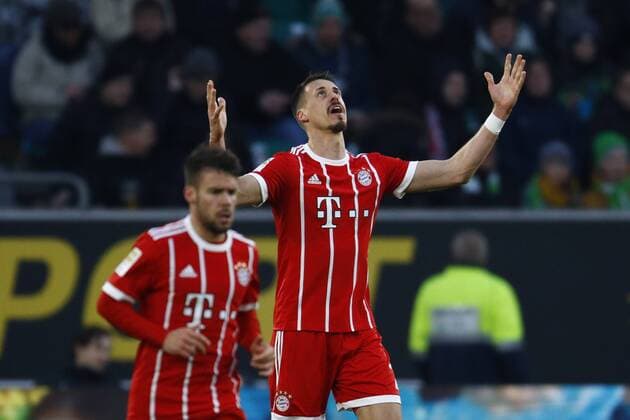 17 02 2018 Volkswagen Arena League game Wolfsburg 1 League VfL Wolfsburg vs FC Bayern München in the picture top scorer Sandro Wagner 2 Munich cheers after the Gate 1 1 for Munich VfL Wolfsburg vs Bayern Munich