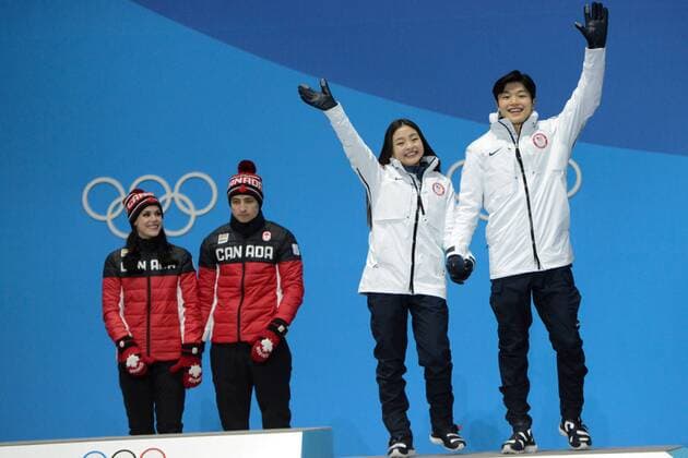 February 20, 2018 - Pyeongchang, South Korea - MAIA SHIBUTANI and ALEX SHIBUTANI of the United States celebrate getting the bronze medal in the Ice Dance Figure skating Eiskunstlauf event in the PyeongChang Olympic Games Olympische Spiele Olympia OS Pyeongchang 18: Medal Winners - ZUMAl132 20180220_zap_l132_005 Copyright: xChristopherxLevyx