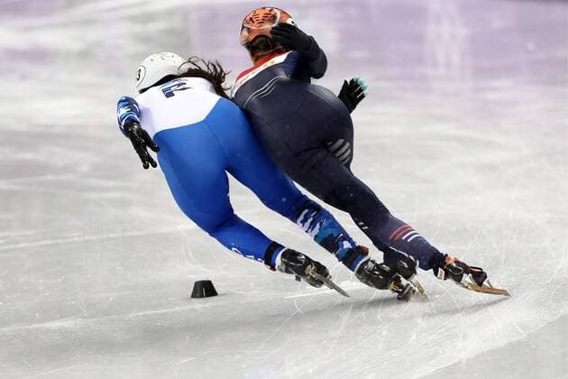 PyeongChang 2018 - Highlights der Olympischen Spiele Olympia-Bilder des Tages - SPORT GANGNEUNG, SOUTH KOREA - FEBRUARY 20, 2018: Olympic Athlete from Russia Sofia Prosvirnova (L) and Yara Van Kerkhof of the Netherlands compete in a ladiesâ€™ 1000m short track Speed skating Eisschnelllauf race during the 2018 Winter Olympic Games Olympische Spiele Olympia OS at the Gangneung Ice Arena. Valery Sharifulin TASS  TS074E9A