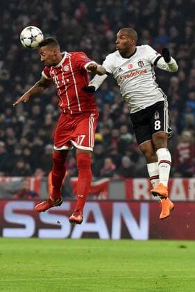Jerome Boateng FC Bayern München Ryan Babel Besiktas Istanbul Munich Germany sports football UEFA Champions League last final FC Bayern München vs Besiktas Istanbul on 20 02 2018 Allianz Arena