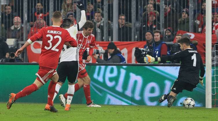 20180219 CL FC Bayern vs Besiktas Istanbul Allianz Arena Munich football sport in Figure 1 0 by Thomas Mueller FCB Fabri Besiktas defeated
