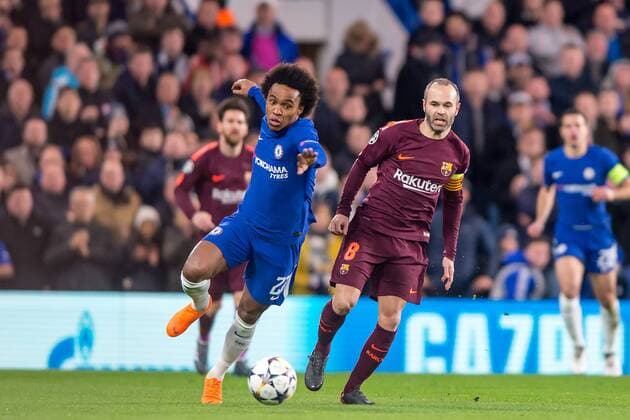 Willian of Chelsea and Andres Iniesta of Barcelona during the UEFA Champions League Round of 16 match between Chelsea and Barcelona at Stamford Bridge, London, England on 20 February 2018. Copyright: xSalvioxCalabresex 19030003