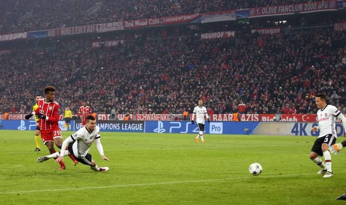 Football Champions League European Cup knockout round first-leg season 2017 2018 20 02 2018 men Germany Bayern Munich v l action goal in the 2 0 scorer Kingsley Coman FC Bayern München Pepe Kepler Laveran Lima Ferreira Besiktas Istanbul Adriano Correia Claro Besiktas Istanbul