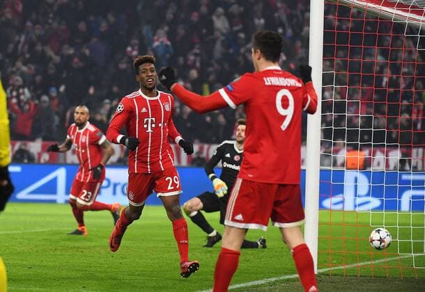 20 02 xjhx 2018 Football Champions League Bayern Munich Besiktas Istanbul emspor v l Kingsley Coman FC Bayern München Robert Lewandowski Bayern Munich celebrate the goal goal celebration 2 0 Munich