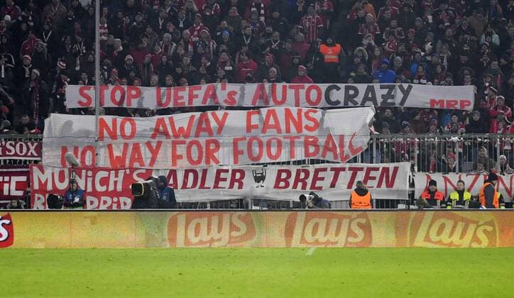 20 02 2018 football UEFA Champions League 2017 2018 final Bayern Munich Besiktas Istanbul in the Allianz Arena Munich fan protests of the Bayern fans stop UEFA car crazy no away fans no way for football