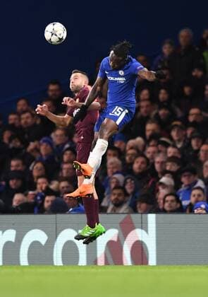 Chelsea v FC Barcelona Barca UEFA Champions League Victor Moses of Chelsea and Jordi Alba of FC Barcelona battle for the ball during the UEFA Champions League match at Stamford Bridge, London Content Not Available For UK Newspapers Copyright: xSimonxDaelx FIL-11388-0046