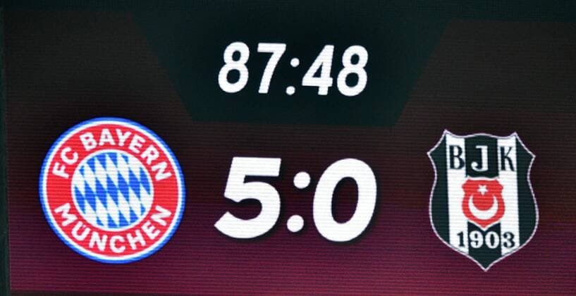 Scoreboard scores goal 5 0 by Robert Lewandowski FC Bayern Munich Champions League CL knockout first leg FC Bayern München FCB vs Besiktas Istanbul 20 02 2018 FC Bayern München FCB vs Besiktas Istanbul