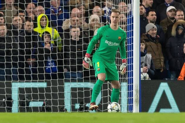 London England 20 02 2018 UEFA Champions League 2017 18 season round of 16 first leg Chelsea FC FC Barcelona goalie Marc Andre ter Stegen FCB in action DeFodi507