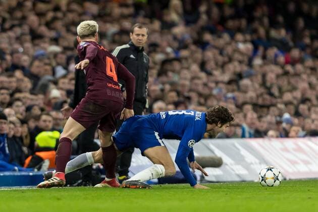 London England 20 02 2018 UEFA Champions League 2017 18 season round of 16 first leg Chelsea FC FC Barcelona Ivan Rakitic FCB and Marcos Alonso FCC in a duel of DeFodi507