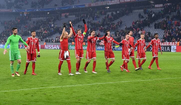 Football CHAMPIONS LEAGUE season 2017 2018 KNOCKOUT first leg FC Bayern München Besiktas Istanbul 20 02 2018 LaOla FC Bayern after the final whistle in Munich