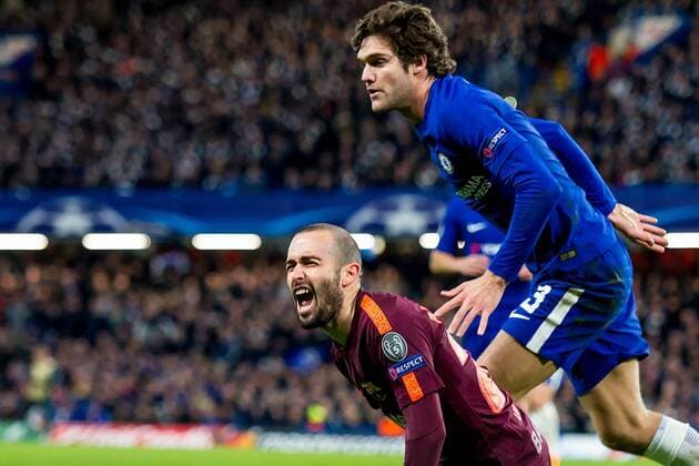 Aleix Vidal of Barcelona is fouled by Marcos Alonso of Chelsea during the UEFA Champions League Round of 16 match between Chelsea and Barcelona at Stamford Bridge, London, England on 20 February 2018. Copyright: xSalvioxCalabresex 19030084