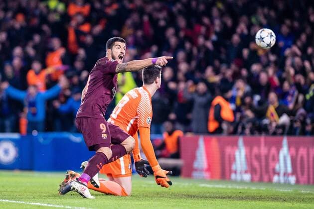 LONDON, ENGLAND - FEBRUARY 20: Luis SuÃ¡rez (9) of FC Barcelona Barca celebrate Lionel Messi goal goal during the UEFA Champions League Round of 16 First Leg match between Chelsea FC and FC Barcelona at Stamford Bridge on February 20, 2018 in London, United Kingdom. SPO, SOC, FOC 