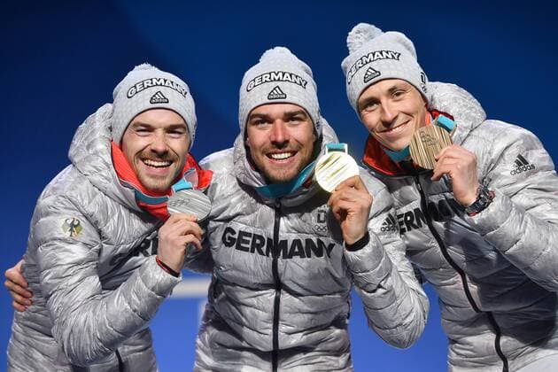 v li Fabian RIESSLE GER GER Eric FRENZEL of GER triple success with medals Johannes RYDZEK medal Nordic combined IND Gund LH 10 km cross country award ceremony Nordic combined victory ceremony PyeongChang Olympic medals Plaza 21 02 2018 Winter Olympics 2018 from 09 02 25 02 2018 in PyeongChang of South Korea