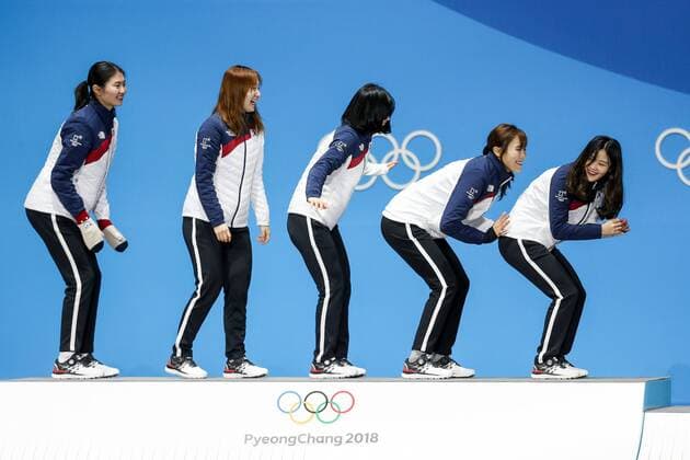 OLYMPICS - 2018 Winter Olympics PYEONGCHANG,SOUTH KOREA,21.FEB.18 - OLYMPICS Speed skating Eisschnelllauf SHORT TRACK - Olympic Winter games Winterspiele Spiele Summer games PyeongChang 2018, Medals Plaza, team pursuit, award ceremony. Image shows the rejoicing of Minjeong Choi, Alang Kim, Yejin Kim, Yubin Lee and Sukhee Shim (KOR). GEPAxpictures xMaticxKlansek