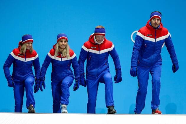 OLYMPICS - 2018 Winter Olympics PYEONGCHANG,SOUTH KOREA,21.FEB.18 - OLYMPICS,BIATHLON - Olympic Winter games Winterspiele Spiele Summer games PyeongChang 2018, Medals Plaza, 2 x 6km and 2 x 7,5km, mixed relay, award ceremony. Image shows the rejoicing of Marte Olsbu, Tiril Eckhoff, Johannes Thingnes Boe, Emil Hegle Svendsen (NOR). GEPAxpictures xMaticxKlansek