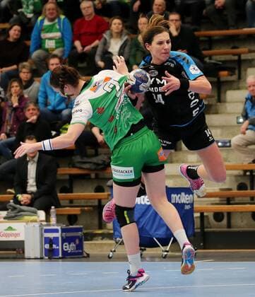 BAU 21 02 2018 Göppingen Handball Women Frisch On Göppingen vs. SG BBM Bietigheim v Anja Brugger Göppingen Karolina Kudlacz Gloc BBM