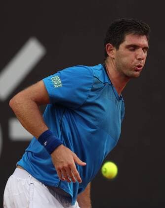 Argentinian tennis player Federico Delbonis returns the ball to compatriot Diego Schwartzman during the Rio de Janeiro Tennis Open 2018 in Rio de Janeiro, Brazil, 21 February 2018. Rio de Janeiro Tennis Open 2018 !ACHTUNG: NUR REDAKTIONELLE NUTZUNG!  Copyright: xMarceloxSayaox RIO005 20180221-636548484191125064